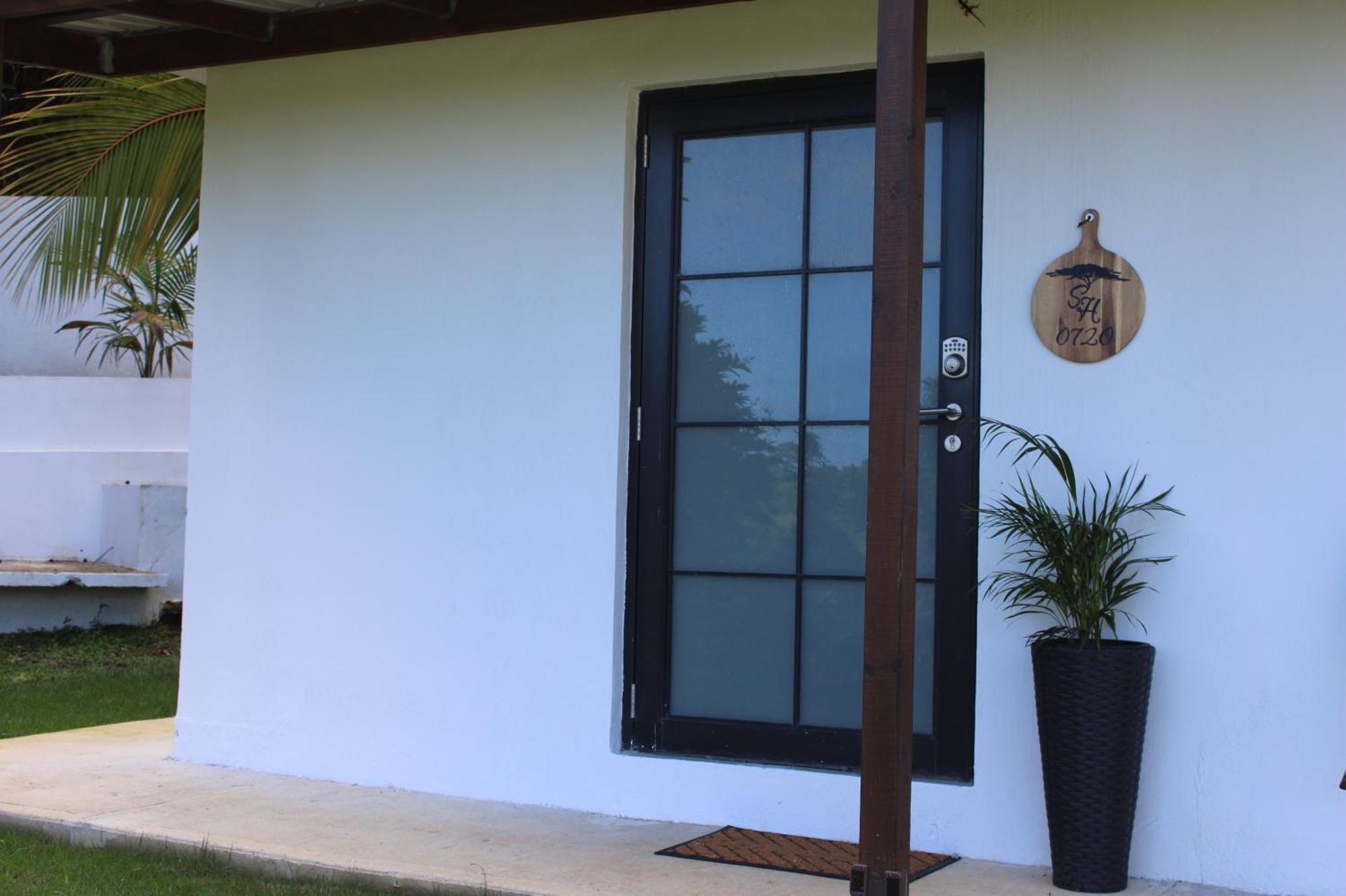 The Serene House Bed & Breakfast 卢基约 外观 照片
