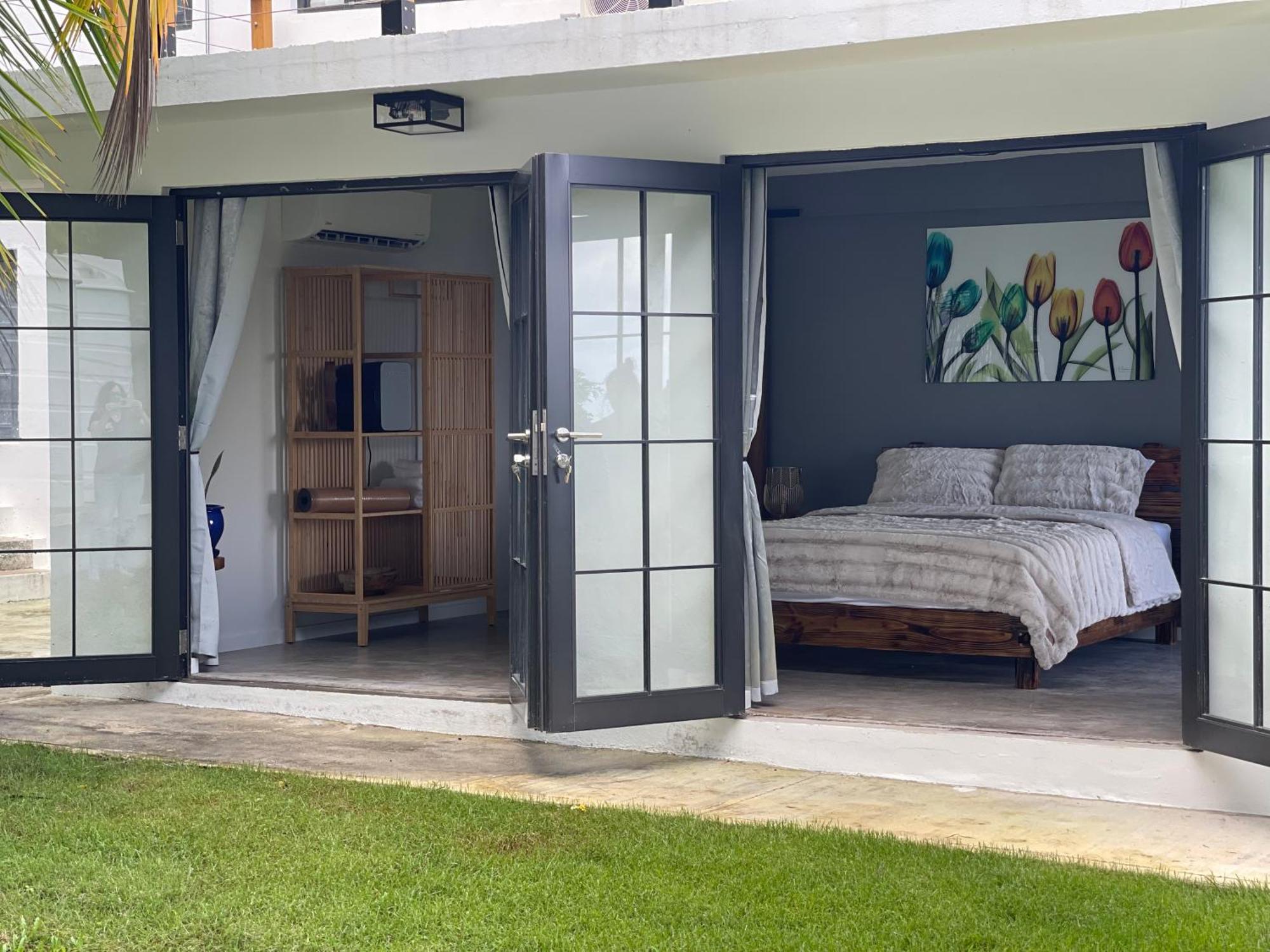 The Serene House Bed & Breakfast 卢基约 外观 照片